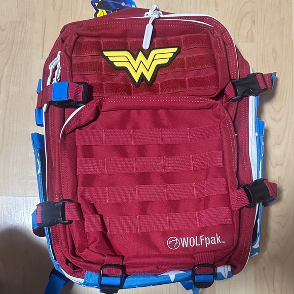 WOLFpak 35L Backpack Wonder Woman ( new with tags) - Picture 1 of 6
